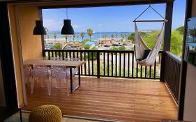 Appartement climatisé refait à neuf - VUE MER Saint-Tropez - Piscine- 50m plage